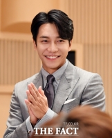  이승기 , '스타와 팬이 함께한 릴레이 기부' 잔잔한 울림