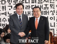 [TF포토] 문희상 국회의장 예방한 이낙연 전 국무총리