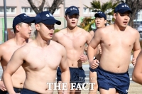 [TF포토] SSU, '추위 따위는 두렵지 않다'