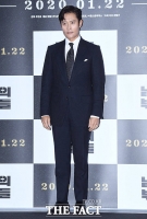 [TF포토] 이병헌, '슈트 패션의 정석'