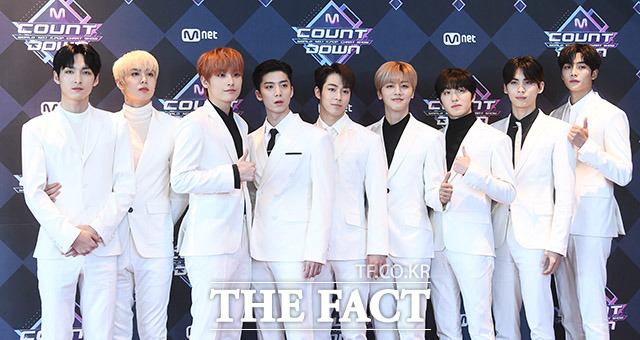 그룹 SF9이 16일 오후 서울 마포구 CJ E&M센터에서 열린 Mnet 엠카운트다운 리허설 전 포토타임을 갖고 있다. /이동률 기자