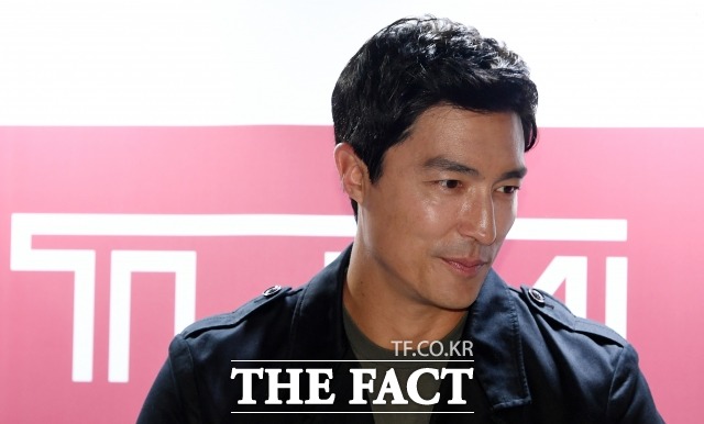 배우 다니엘 헤니를 사칭한 범죄로 피해 사례가 발생하자 소속사가 주의했다. /더팩트DB