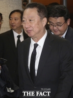 [TF포토] 고 신격호 빈소 찾은 박용만 대한상의 회장