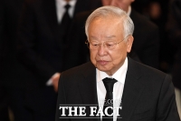 [TF포토] 고 신격호 빈소 찾은 손경식 회장