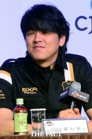  류시원, 비연예인과 2월 결혼 '밝고 긍정적인 성품'