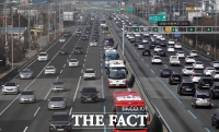 [TF포토] '붐비는 경부고속도로'