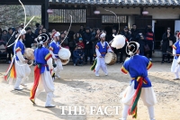 [TF포토] '다함께 즐거운 지신밟기~'