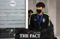 [TF포토] 마스크 낀 원두재 선수