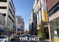  [TF현장] 신종 코로나에 텅 빈 거리…'영화세트장'된 평택