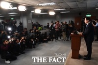 [TF포토] 양산을 출마 선언하는 김두관 의원