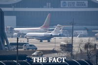 [TF포토] 우한교민 태운 버스행렬