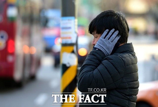 절기상 봄의 시작인 입춘이자 화요일인 4일은 영하권 추위가 찾아오겠다. 곳곳에 눈이나 비가 오는 지역도 있겠다. /임세준 기자