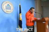 [TF사진관] 이정현, '종로 출마 선언 후 찾아온 갈증'