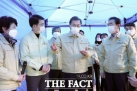  文대통령 '국가적 전염병 대응체계 훨씬 강화해야'