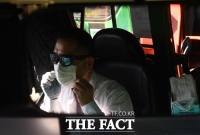 [TF포토] '안전운전은 마스크와 함께'