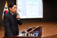 [TF포토] 황성규 국토부 철도국장, '철도산업의 도약을 위해'