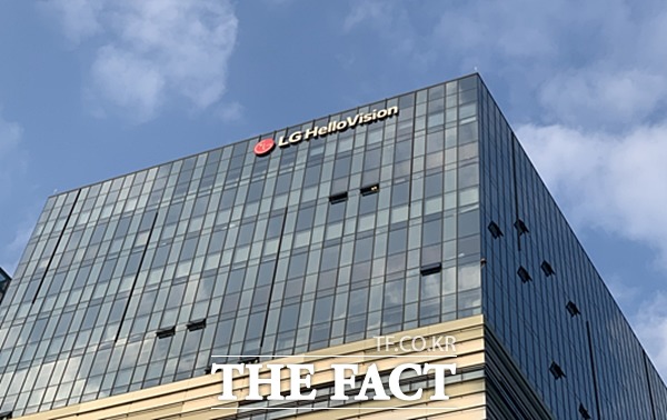 LG헬로비전이 지난해 매출 1조1122억 원 및 영업이익 206억 원을 기록했다. /더팩트 DB