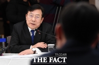 [TF포토] 모두발언하는 김기문 중소기업중앙회 회장