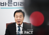 [TF포토] 손학규 대표, '통합은 언제?'