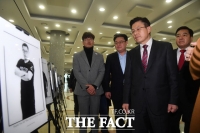 [TF포토] 침통한 황교안 대표