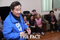 [TF포토] '이낙연, 어르신들께 인사드립니다!'