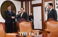 [TF포토] 국회 예방한 싱하이밍 주한 중국대사