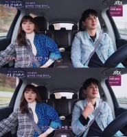  '더 로맨스' 유인영, 김지석 향해 