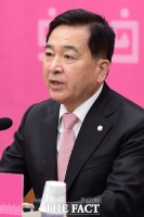[TF포토] 모두 발언하는 심재철 원내대표