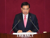 [TF포토] 연설하는 심재철 미래통합당 원내대표