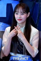 [TF포토] 츄, '깜찍한 포즈'