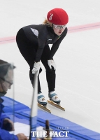 [TF포토] 여자 일반부 3000M  우승한 전북도청 이은별