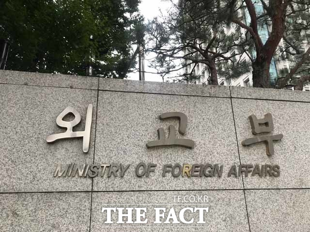 이스라엘 정부는 22일(현지시간) 한국인 또는 한국 방문 경험이 있는 외국인에 대한 입국금지방침을 밝혔다. 22일 이스라엘 텔아비브에 도착한 항공편에 대해서도 갑작스럽게 입국을 금지하며 돌려보내자 우리 정부가 강력히 항의했다. /더팩트 DB