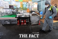 [TF포토] '은평구, 대림시장 방역 실시'