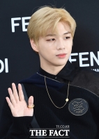  강다니엘 측 '악플러 1차 고소 벌금형...2차 수사 진행 중'