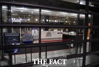 [TF포토] 막혀 있는 국회 의원 출입구