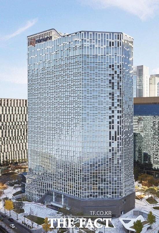 ㈜한화와 한화솔루션은 코로나19 특별 관리구역으로 지정된 대구·경북지역에 마스크 15만 장을 기부한다. /한화그룹 제공