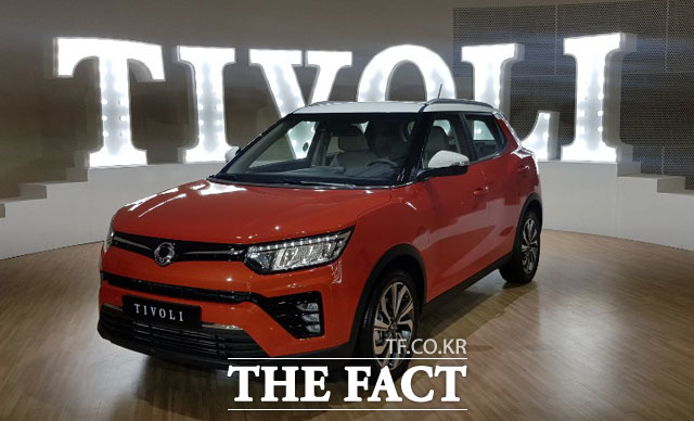 쌍용자동차는 2월 내수 5100대를 기록했다고 2일 밝혔다. 이는 전월 대비 8.2%, 전년 동기 대비 32.7% 줄어든 성적이다. /이성락 기자