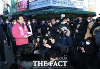 [TF포토] 공약 발표하는 황교안 대표