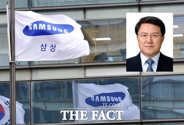 삼성물산이 5년여 만에 정비사업 본격 복귀를 알렸다. 삼성물산은 6일 서울 서초구 반포동 신반포15차 재건축 시공사 선정 입찰과 관련해 조합 측에 500억 원의 입찰보증금을 납부했다. /더팩트DB