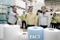  靑, 직원들에게 '면 마스크' 사용 권장…'특별한 경우 제외'