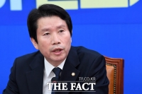 [TF포토] 이인영, '선거보다 코로나19 방역이 우선'