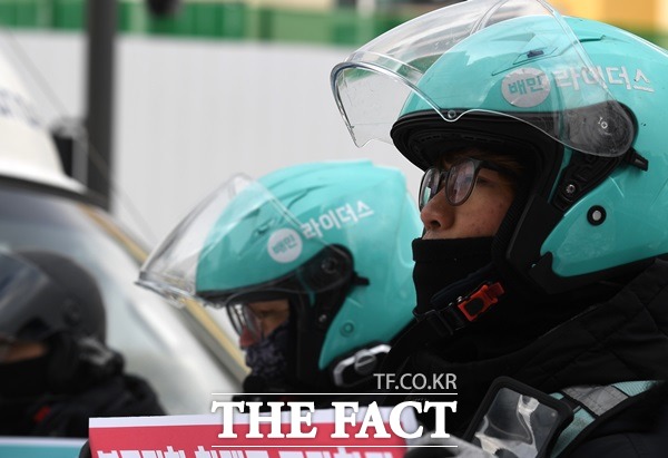 배달앱 배달의민족을 운영하는 우아한형제들은 지난해 영업손실이 364억 원이라고 20일 밝혔다. /이새롬 기자