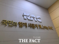  [코로나19 '극복'] 손창완 한국공항공사 사장, 급여 30% 반납