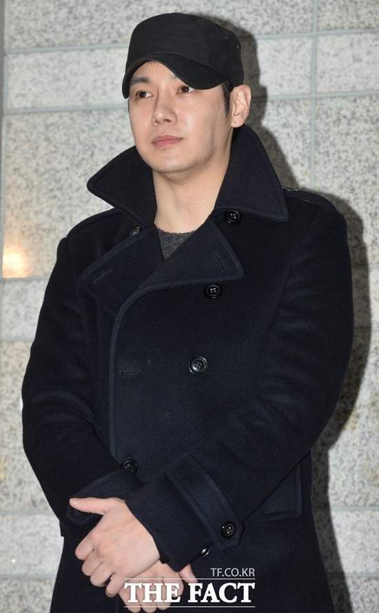 플라이투더스카이 환희가 음주운전으로 적발됐다. 그는 공인으로서 제대로 판단하지 못한 점 깊게 반성하겠다고 사과했다. /더팩트DB