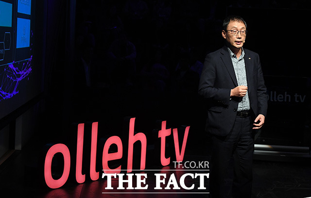 구현모 KT 신임 사장(사진)이 책임 경영을 강화하기 위해 자사주를 매입했다. /임영무 기자