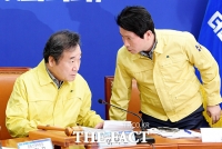 [TF포토] 대화하는 이낙연-이인영