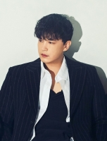  엠씨더맥스 이수, 11년째 떼지 못하는 성매수 꼬리표