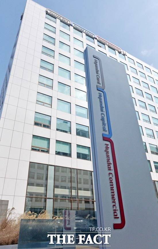 현대캐피탈은 지난해 해외 금융법인 자산 50조8184억 원, 해외 법인 세전이익 7663억 원을 기록하며 사상 최대 실적을 기록했다고 1일 밝혔다. /더팩트DB