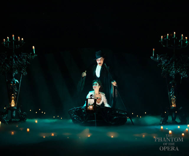 오페라의 유령 내한공연 배우 중 코로나19 확진자가 나오면서 관객들의 불안감이 높아지고 있다. /에스앤코 제공