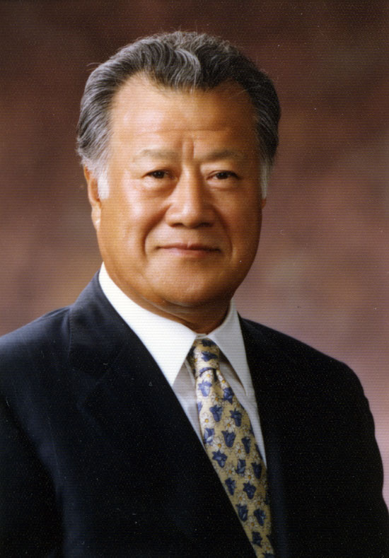 3일 경기도 소재 선영에서 고 송원 장상태 회장의 20주기 추모식이 열렸다. /동국제강 제공